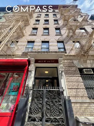 Image 7 - 411 West 44th Street, New York, NY 10036, USA - Apartment for sale