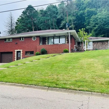 Image 2 - 101 Judi Drive, Pleasant Valley, Weirton, WV 26062, USA - House for sale