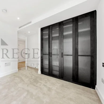 Image 9 - Salisbury House, 5 Prince of Wales Drive, Nine Elms, London, SW11 4FX, United Kingdom - Apartment for rent