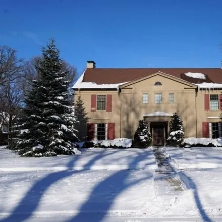 Buy this 6 bed house on 285 Blunt Street in Charles City, IA 50616