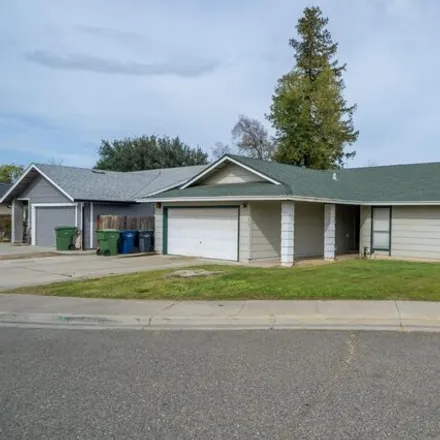 Buy this 3 bed house on 2400 Saint Mary's Court in Turlock, CA 95382