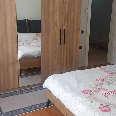 Rent this 3 bed apartment on 11 in 07130 Konyaaltı, Turkey