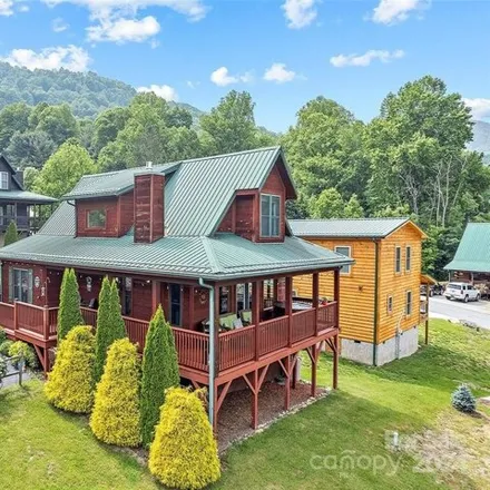 Image 4 - 74 Bonus Court, Maggie Valley, Haywood County, NC 28751, USA - House for sale