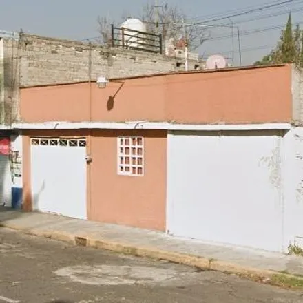 Image 2 - Avenida 585, Colonia San Juan de Aragón 3a. Sección, 07970 Mexico City, Mexico - House for sale