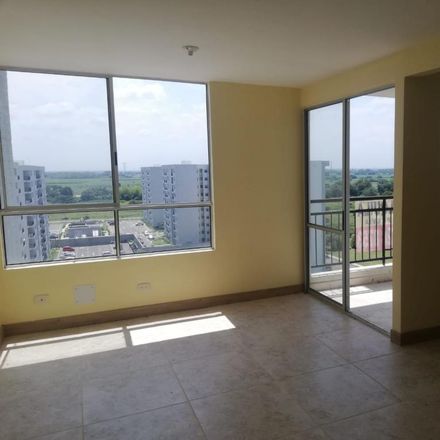 Rent this 3 bed apartment on Carrera 23C in Comuna 9, 720025 Perímetro Urbano Santiago de Cali