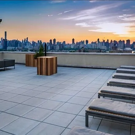Image 2 - Exo Astoria, 18-35 27th Avenue, New York, NY 11102, USA - Apartment for rent