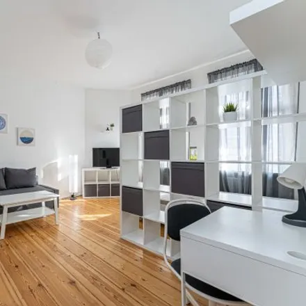 Rent this studio apartment on Bornholmer Straße 85 in 10439 Berlin, Germany