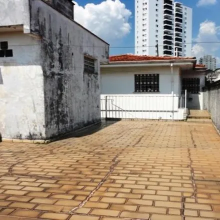 Buy this 6 bed house on Rua das Hortências 226 in Mirandópolis, São Paulo - SP