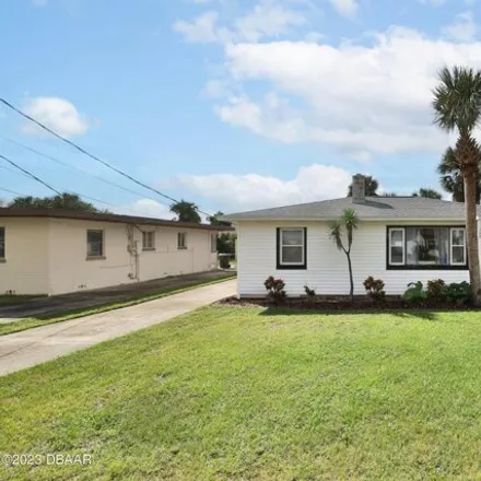 Buy this 2 bed house on 108 Cheshire Road in Daytona Beach, FL 32118