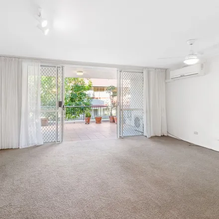 Image 6 - 17 Whyenbah Street, Hamilton QLD 4007, Australia - Apartment for rent