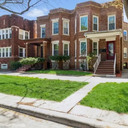 Buy this 5 bed house on 7250 South Eberhart Avenue in Chicago, IL 60619