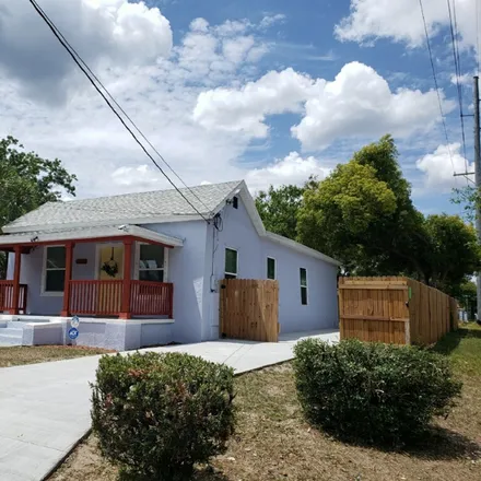 Rent this 3 bed house on 2626 E 28th Ave