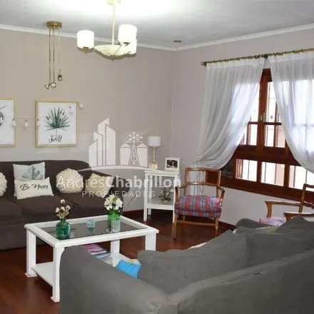 Buy this 3 bed house on Avenida Salto Uruguayo in Departamento Concordia, E3200 BBJ Concordia