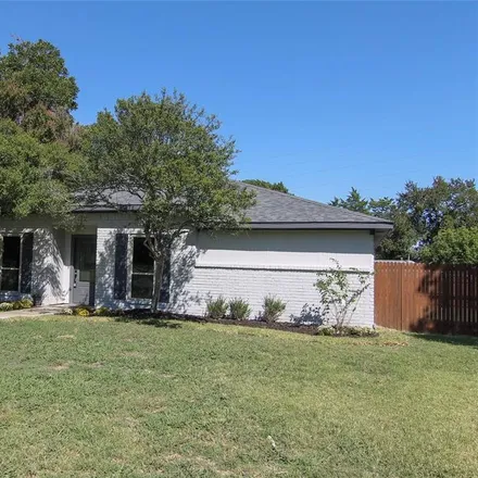 Buy this 3 bed house on 2310 Woodglen Drive in Richardson, TX 75082
