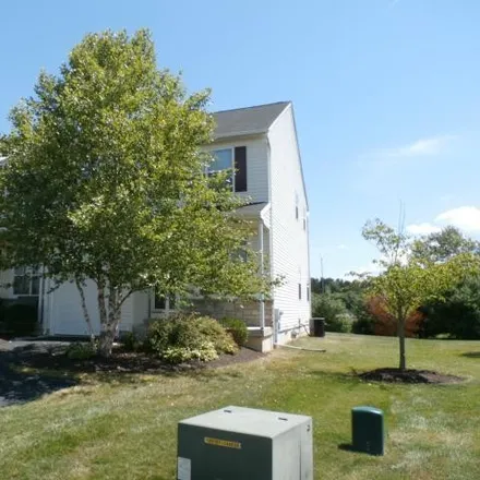 Rent this 3 bed townhouse on 1111 King Way in Upper Macungie Township, PA 18031