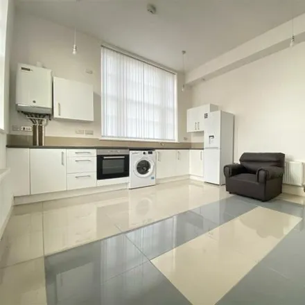 Rent this 2 bed room on 9 Railway Terrace in Derby, DE1 2RU