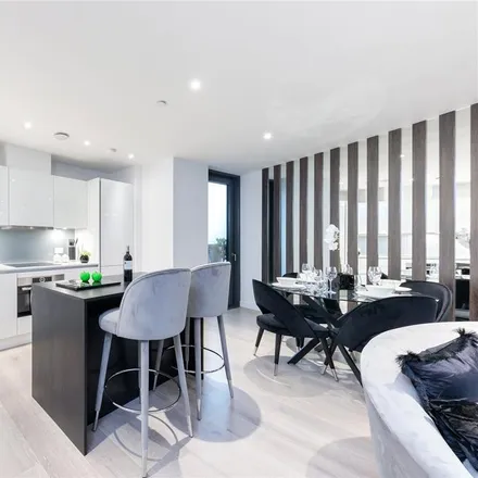 Image 1 - West Tower, Goodwin Street, London, N4 3HQ, United Kingdom - Apartment for rent
