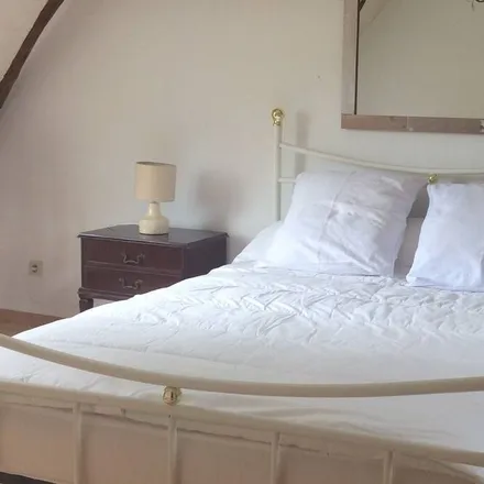 Rent this 2 bed house on 24160 Saint-Germain-des-Prés