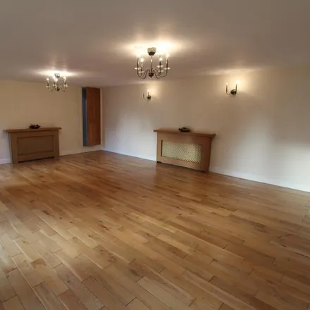 Image 4 - The White House, Woodhill road, Collingham, NG23 7NR, United Kingdom - House for rent