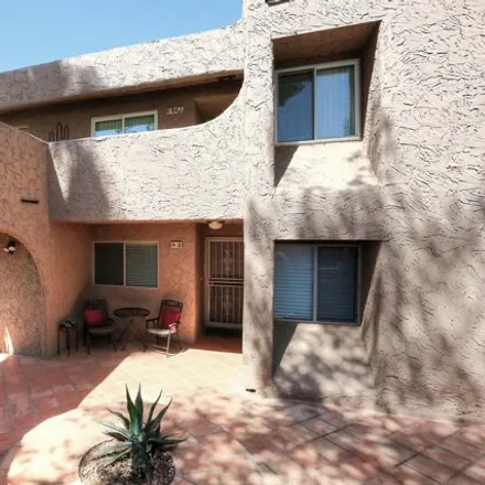 Image 2 - 7232 North Via Camello Del Norte, Scottsdale, AZ 85258, USA - Apartment for rent