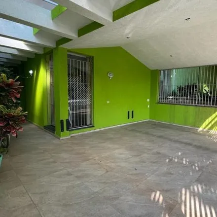 Buy this 5 bed house on Rua Frei Rolim in Vila Santo Estéfano, São Paulo - SP