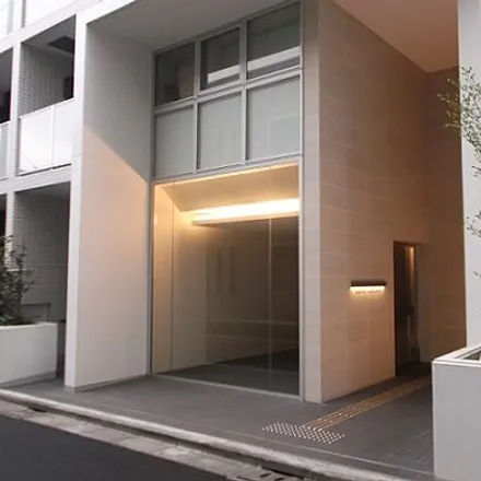 Image 4 - FamilyMart, Koshu-kaido, Sasazuka 2-chome, Shibuya, 156-0041, Japan - Apartment for rent
