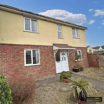 Buy this 3 bed house on Grove Avenue in Weymouth, DT4 7FD
