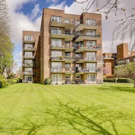Buy this 2 bed apartment on Pevensey Road in Worthing, BN11 5HX