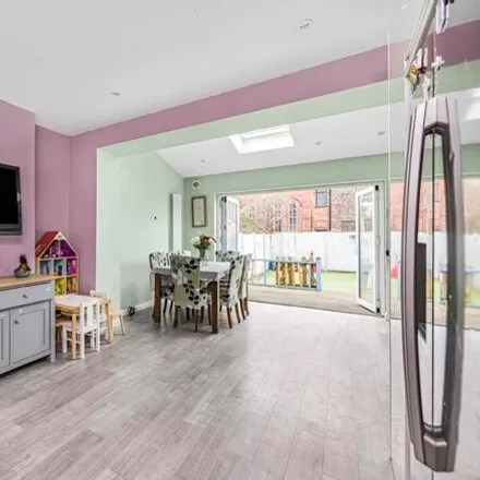 Image 5 - Clock House Road, London, BR3 4RS, United Kingdom - Townhouse for sale