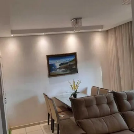 Buy this 2 bed apartment on Rua Márcio Ribeiro da Silva in Chácaras Tubalina e Quartel, Uberlândia - MG