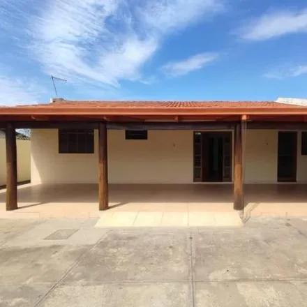 Rent this 3 bed house on unnamed road in Setor Central - Perímetro Urbano, Aparecida de Goiânia - GO