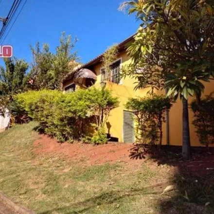 Buy this 5 bed house on Rua Jornalista Breno Silveira in Castelinho, Piracicaba - SP