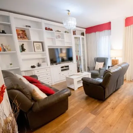 Image 6 - Calle Atapuerca, 28054 Madrid, Spain - Apartment for rent