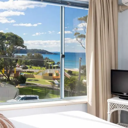 Rent this 2 bed apartment on Mollymook NSW 2539