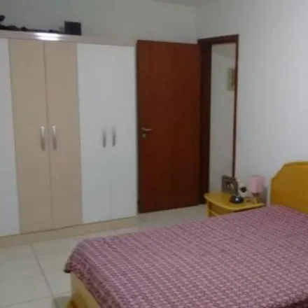 Buy this 3 bed house on Polícia Militar in Avenida Guaianazes 619, Vila Homero Thon
