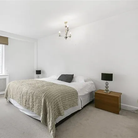 Image 9 - Walpole House, 10 Weymouth Street, East Marylebone, London, W1B 1NL, United Kingdom - Apartment for rent