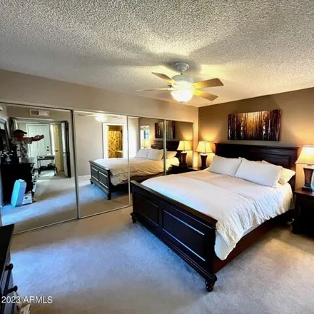 Image 5 - 9306 East Purdue Avenue, Scottsdale, AZ 85258, USA - Apartment for rent