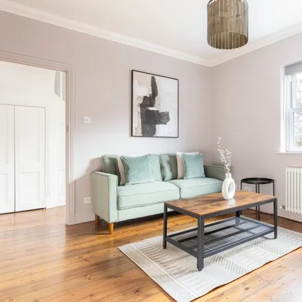 Rent this 3 bed apartment on 76 Putney Park Lane in London, SW15 5HQ
