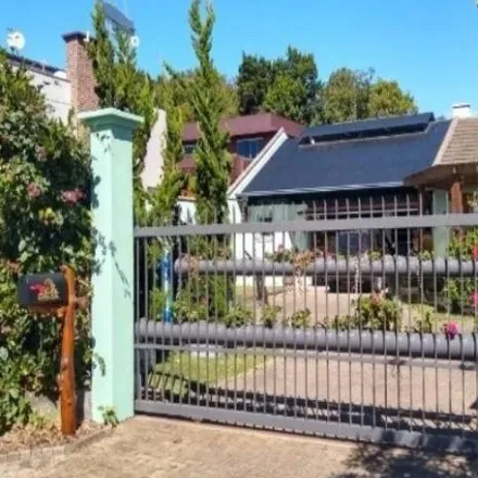 Buy this 3 bed house on Rua Vereador Ido Inacio Michaelsen in Pousada da Neve, Nova Petrópolis - RS