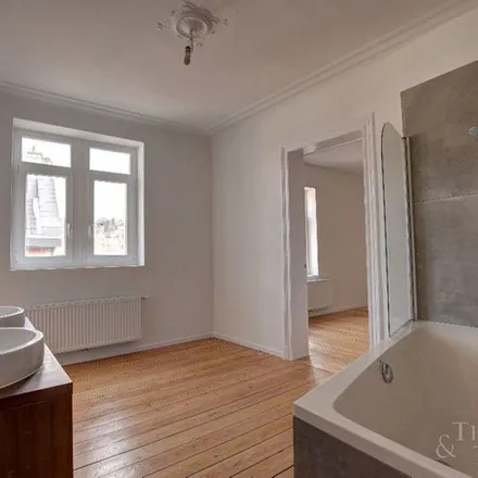 Rent this 2 bed apartment on École du Centre in Rue Ortmans-Hauzeur 26, 4800 Verviers
