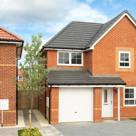 Buy this 3 bed house on Lodge Lane in Dinnington, S25 2QA