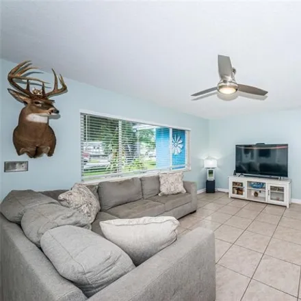 Image 7 - 6283 Heather Ln N, Pinellas Park, Florida, 33781 - House for sale