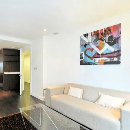 Image 2 - Bramah House, 9 Gatliff Road, London, SW1W 8BE, United Kingdom - Apartment for rent