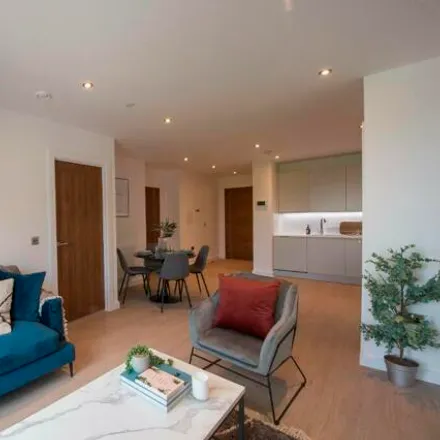Image 4 - Sienna House, 24-34 Sutton Court Road, London, SM1 4SY, United Kingdom - Room for rent