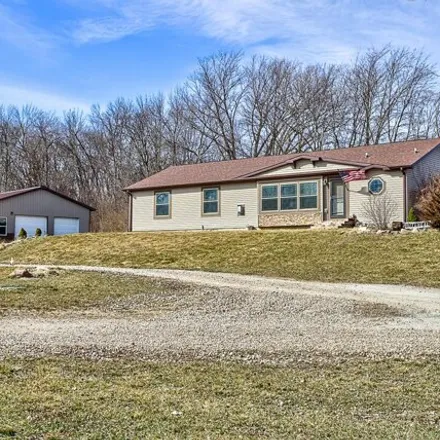 Buy this 3 bed house on 596 West Avenue in Boone County, IA 50014
