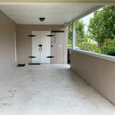 Image 2 - 9124 85th Street, Vero Lake Estates, Indian River County, FL 32967, USA - House for rent