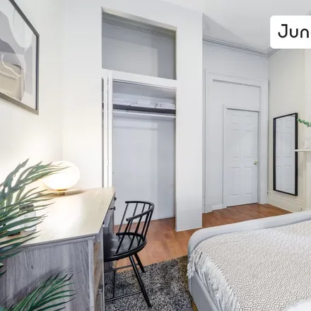 Rent this 4 bed room on 635 Ninth Avenue