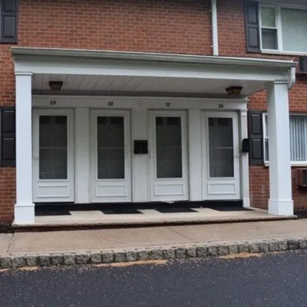 Rent this 1 bed condo on 39 Madison Avenue in Lake Hiawatha, Parsippany-Troy Hills