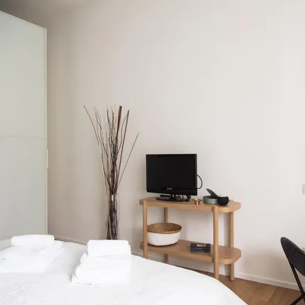 Image 5 - Via dell'Usignolo, 20147 Milan MI, Italy - Apartment for rent