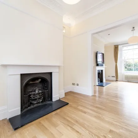 Image 2 - 15 Margaretta Terrace, London, SW3 5NX, United Kingdom - Townhouse for rent